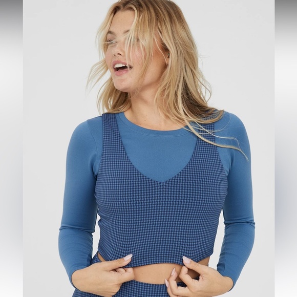 OFFLINE By Aerie Royal Navy Mini Houndstooth V-Neck Longline Sports Bra Size S - Picture 1 of 8